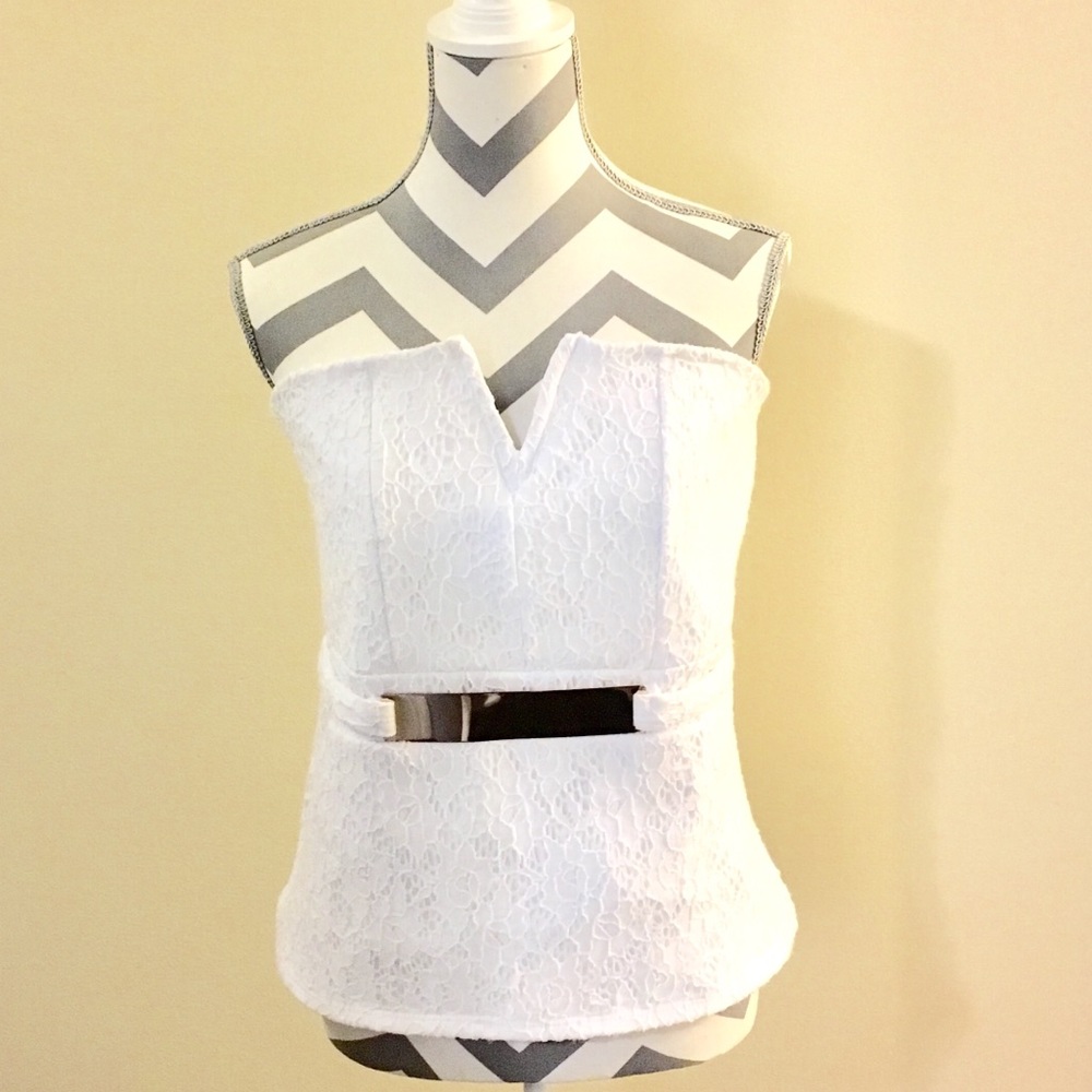 Ashley Stewart White Sleeveless Lined Top Womens L